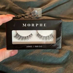 free with 3+ bundle 🖤 Morphe DTLA lashes